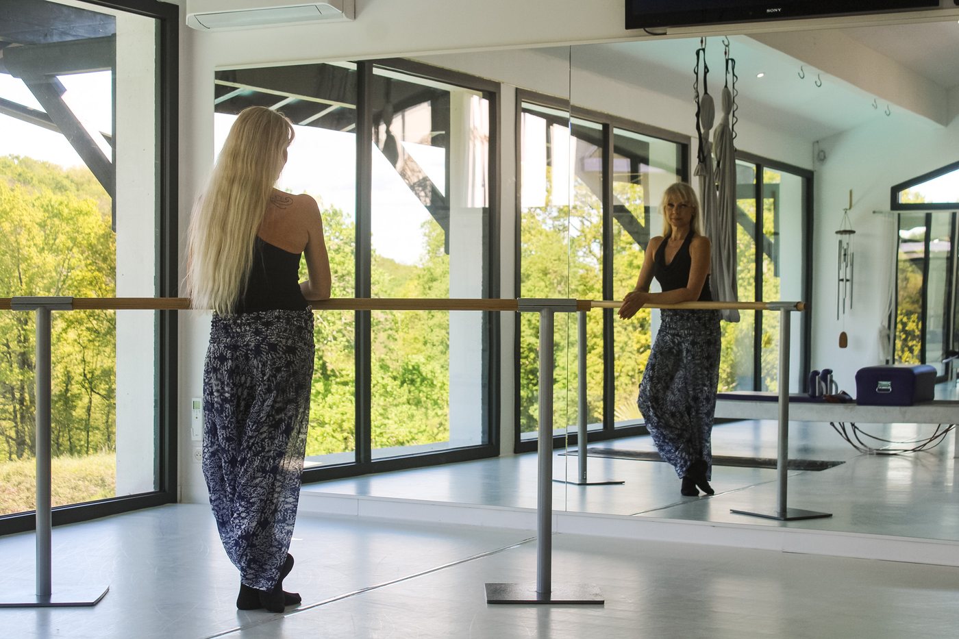 Cours à la barre dans la salle Les2L
