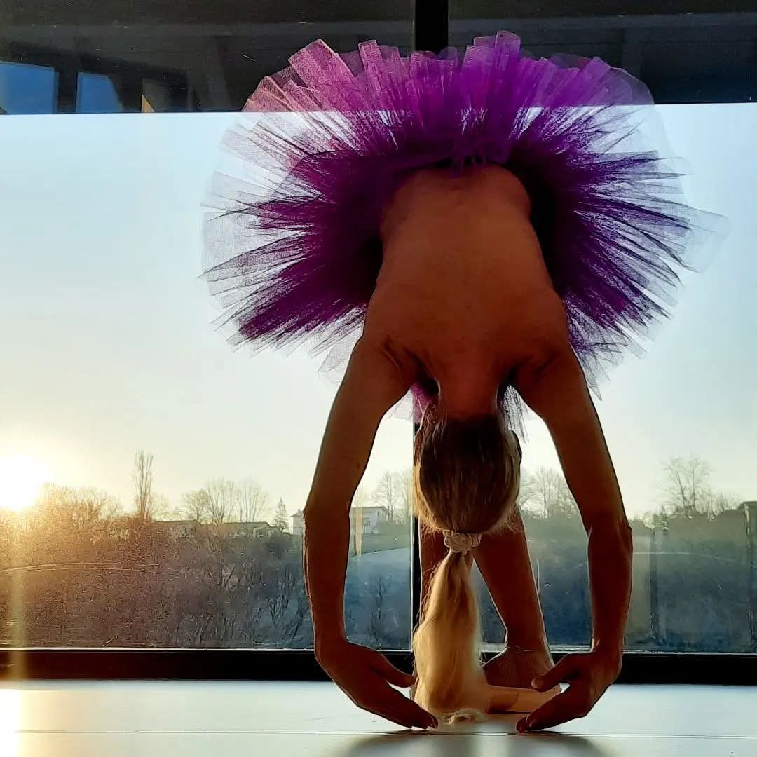 Yoga aérien au studio Les2L